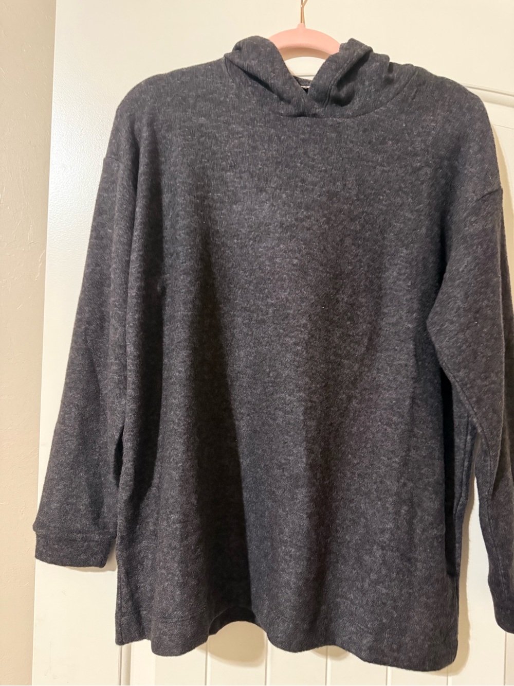 Zenana Dark Gray Hooded Lightweight Sweater NWOT